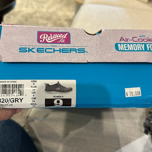 Women’s sketchers air cooled memory foam gray size 9 - Picture 10 of 11